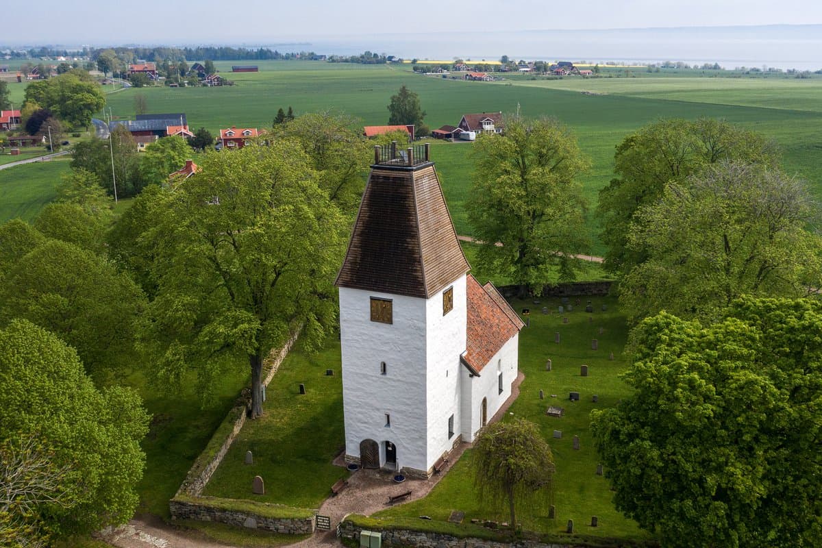 Kumlaby kyrka