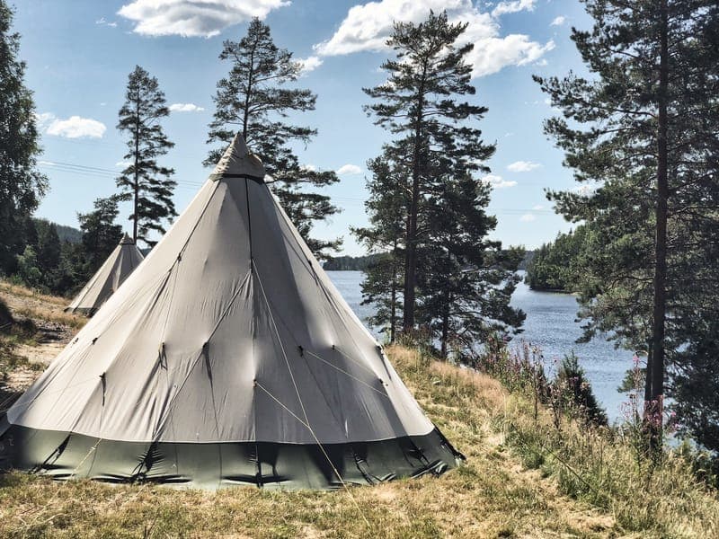 Glamping på Årjängs femstjärniga camping, Sommarvik