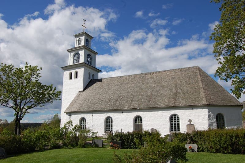 Karlanda kyrka