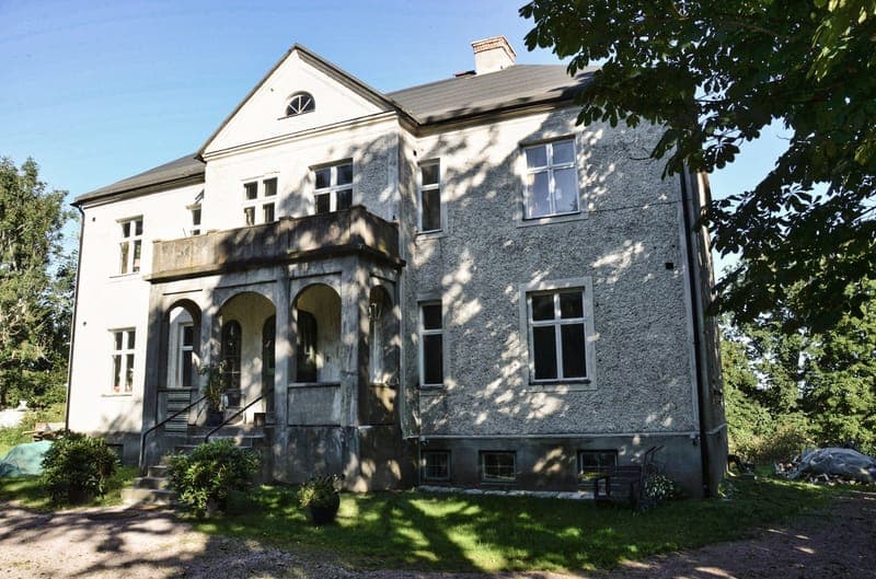 Berg Säteri och Gästgiveri