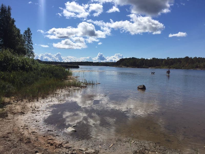 Gaperhult, naturhamn och badplats