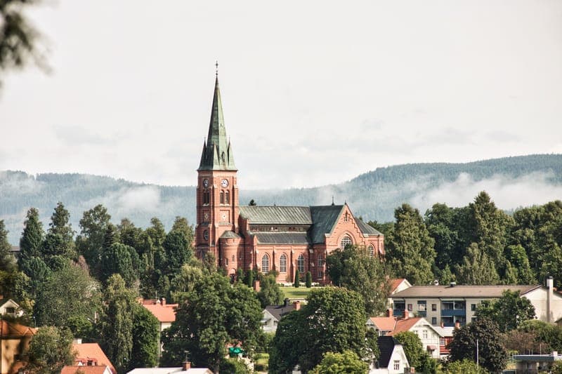 Fryksände kyrka i Torsby centrum