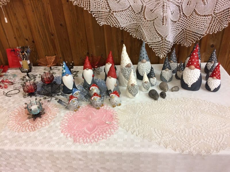 Hantverk & Loppis i Överbyn