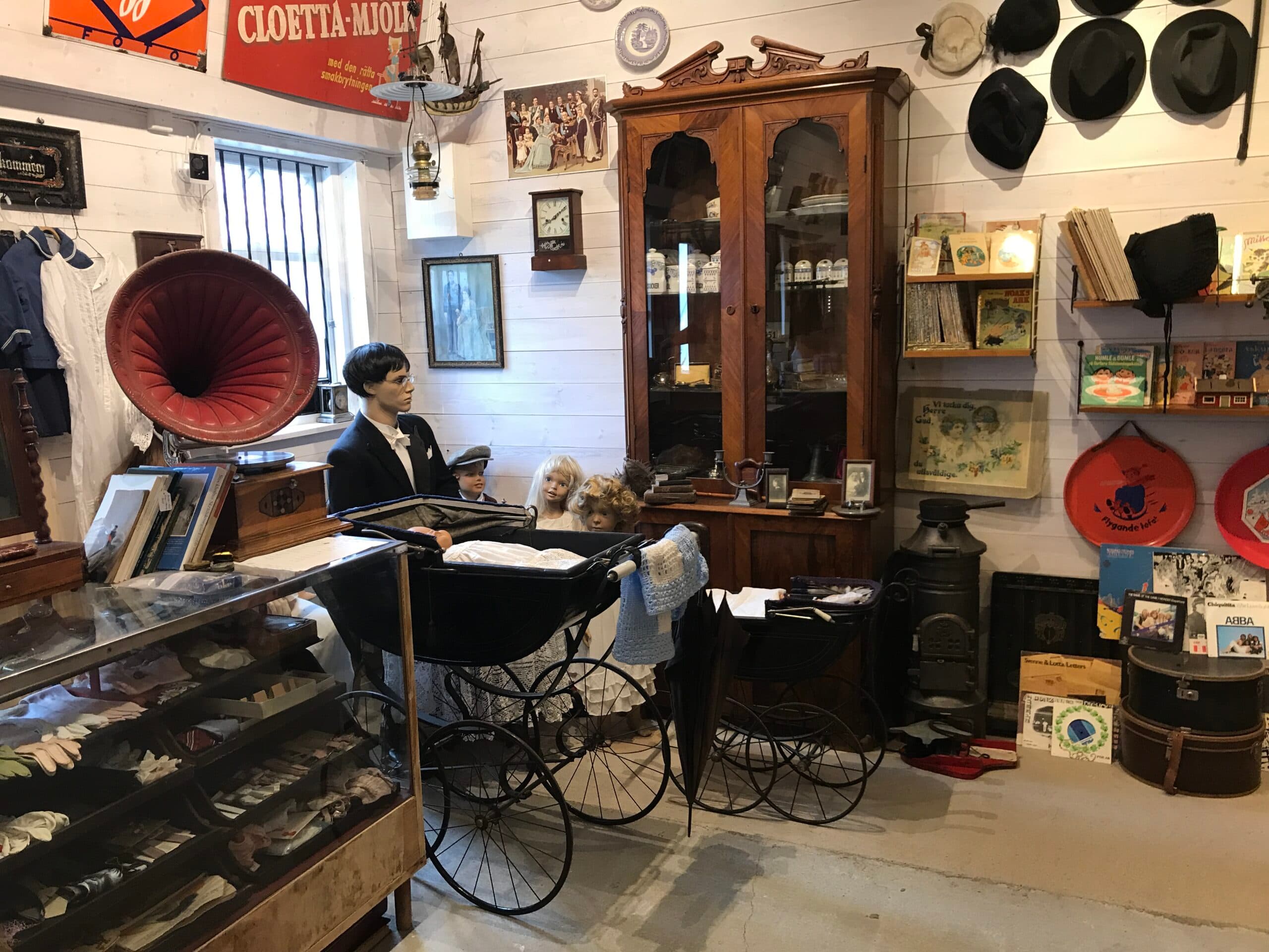 Personlig visning av 1700-talsgår med Gårds/Nostalgimuseum för alla generationer