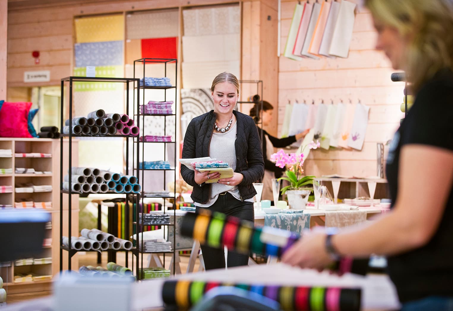 Svenskt genuint hantverk i Klässbol